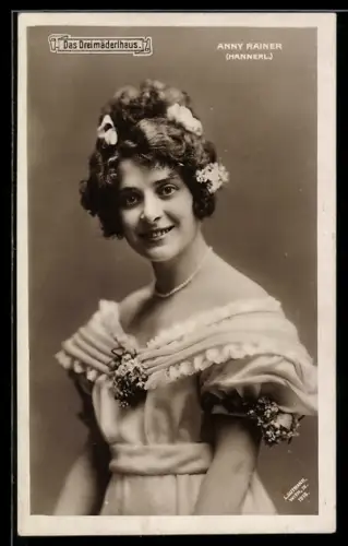 AK Das Dreimäderlhaus, Anny Rainer als Hannerl, Portrait