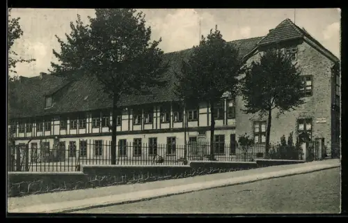AK Ratzeburg i. Lbg., Jugendherberge mit Strassenpartie