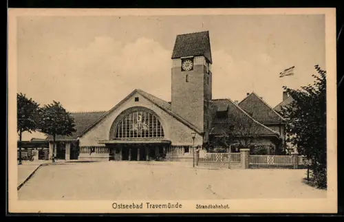 AK Travemünde, Strandbahnhof mit Vorplatz