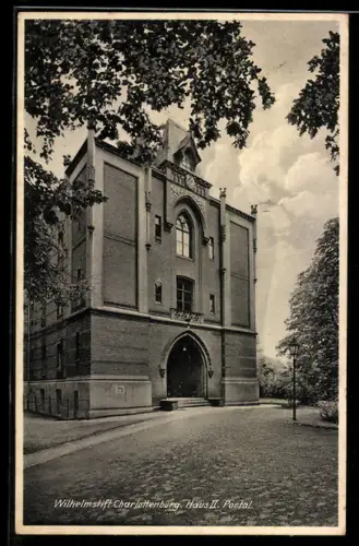 AK Berlin-Charlottenburg, Wilhelmstift Haus II Portal