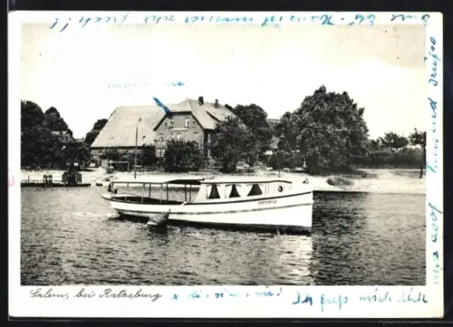 AK Salem bei Ratzeburg, Gasthaus Lindenhof, Inh. Herm. Mau, Passagierbarkasse Lindenhof vor dem Ufer