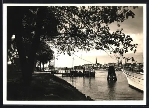 AK Travemünde, Blick vom Priwall