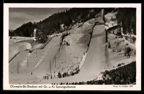 AK Garmisch-Partenkirchen, Olympia-Ski-Station mit gr. u. kl. Sprungschanze