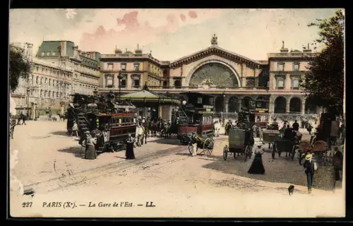 AK Paris, Le Garde d`Est, Strassenbahnen vor dem Ostbahnhof