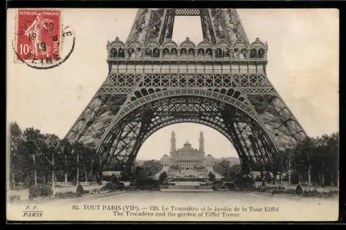 AK Paris, Palais du Trocadéro et le Jardin de la Tour Eiffel