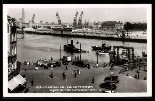 AK Cherbourg, Vue sur l`avant-port, La gare maritime