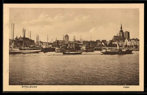 AK Stralsund, Blick auf Hafen und Kirchen