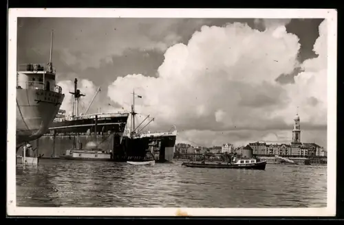 AK Hamburg, Schiff Lausanne im Hafen