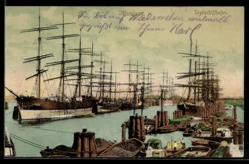 AK Hamburg, Beladene Kleinboote im Segelschiffhafen