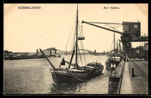 AK Düsseldorf, Hafenpartie mit Dampfer, Segelschiff beim Beladen