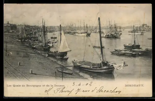AK Bordeaux, Les Quais de Bourgogne et de la Douane