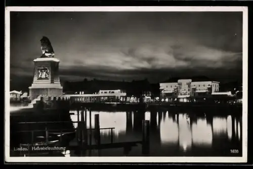 AK Lindau / Bodensee, Löwendenkmal im Abendlicht
