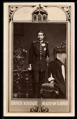 AK Kaiser Wilhelm II. in Uniform mit Degen im Alter von 18 Jahren, Kaiserkrone