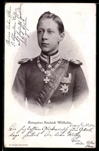 AK Kronprinz Friedrich Wilhelm in Gardeuniform mit Schärpe und Ordensspange