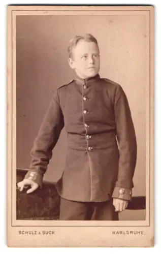 Fotografie Schulz & Suck, Karlsruhe, Kaiserstr. 223, Soldat in Uniform