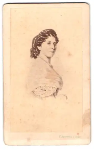 Fotografie F. Jamrath & Sohn, Berlin, Taubenstrasse 20, Augusta von Sachsen-Weimar-Eisenach, Königin von Preussen, 1869