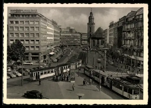 AK Frankfurt /Main, Rossmarkt mit Strassenbahnen und Katharinenkirche