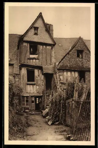 AK Fougères, Vieille maison du XVIIe siècle