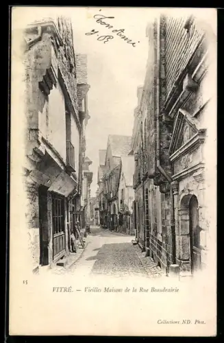 AK Vitré, vieilles maisons de la rue Beuadrairie