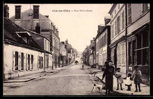 AK Aix-en-Othe, Rue Notre-Dame, Strassenpartie