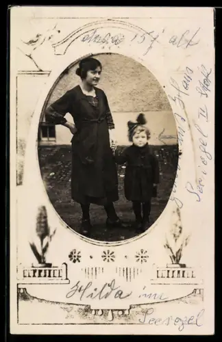 Foto-AK Anna und Hilda in ovalem Passepartout