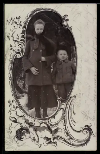 Foto-AK Mädchen u. kleiner Junge im Schnee, Ornament-Passepartout