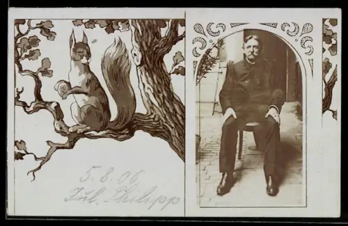 Foto-AK Mann sitzt auf einem Stuhl, Eichhörnchen auf Baum, Passepartout