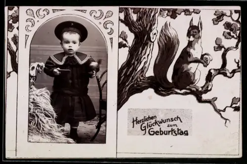 Foto-AK Kleines Kind im Matrosenkleid, Eichhörnchen auf Baum, Passepartout