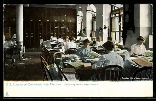 AK Washington D.C., U.S. Bureau of Engraving and Printing, Examing Newly Made Money