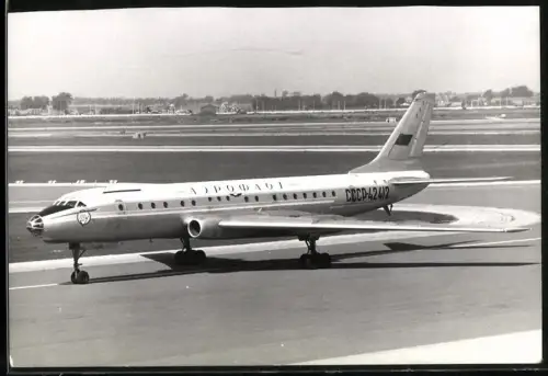 Fotografie Flugzeug Tupolev Tu-104B, Aeroflot CCCP-42412