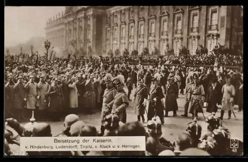 AK Berlin, Beisetzung der Kaiserin Auguste Viktoria 1921, von Hindenburg, Ludendorff, Tirpitz, von Kluck, v. Heringen