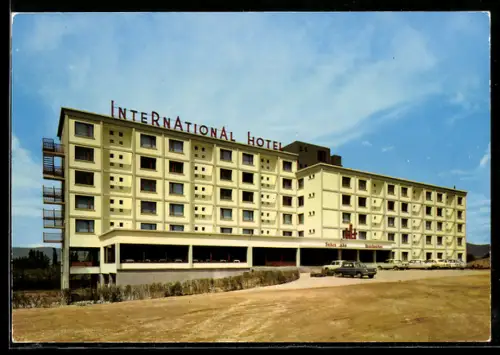 AK Montelimar /Drôme, International Hôtel, Route Nationale No 7