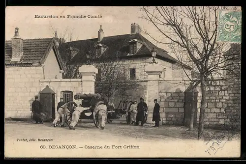 AK Besancon, Excursion en Franche-Comté, Caserne du Fort Griffon