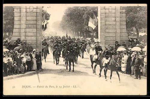 AK Dijon, Entrée du Parc, le 14 Juillet