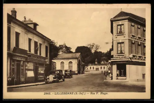 AK Lillebonne /S.-Inf., Rue Victor Hugo