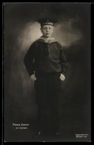 Foto-AK Hugo Erfurth: Prinz Ernst von Sachsen im Matrosenanzug, Mützenband SMS Wettin