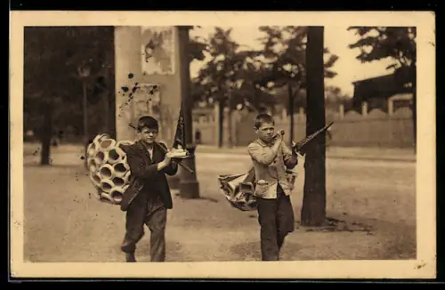 AK Berlin, Berliner Typen, Fliegenfänger