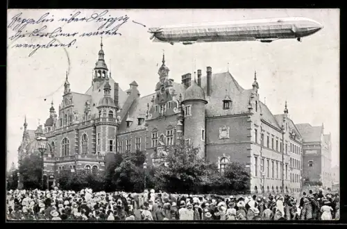 AK Leipzig, Zeppelin über dem Deutschen Buchhändlerhaus