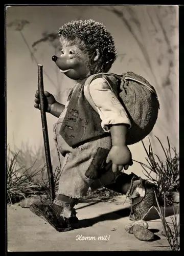 AK Igel Mecki mit Rucksack beim Wandern