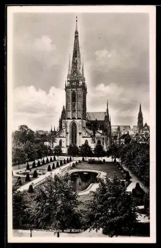 AK Wesel, Willibrordiplatz mit Kirche