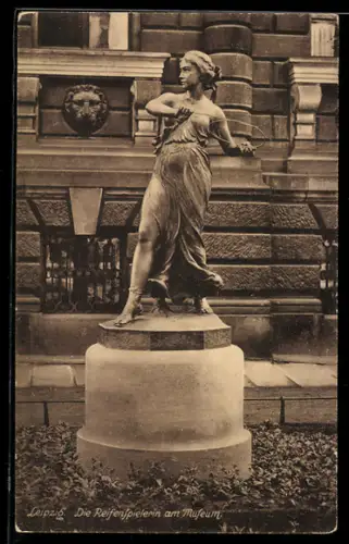 AK Leipzig, Die Reifenspielerin am Museum