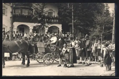Foto-AK Heidenheim /Brenz, Volksfest, Gruppe in Trachten