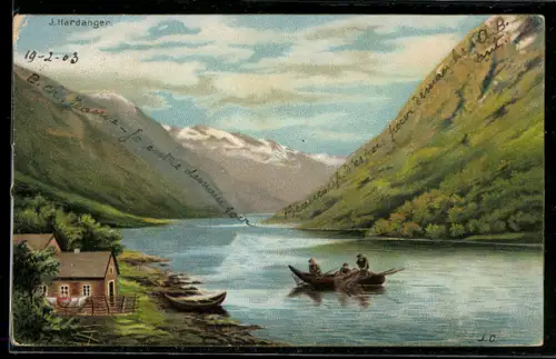 AK Hardanger, Flusspartie mit Bergen und Fischer-Boot