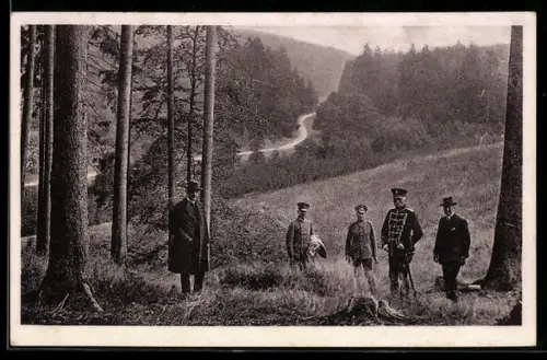 AK Bad Berka, Generalfeldmarschall von Mackensen im Reichsehrenhain