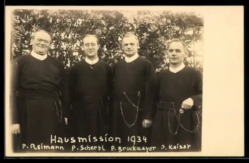 AK Missionare Reimann, Scherzl, Bruckmayer und Kaiser 1934