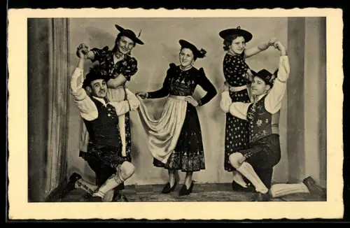 AK Tänzer und Tänzerinnen aus dem Münch`ner Wander-Theater, Volkstanz