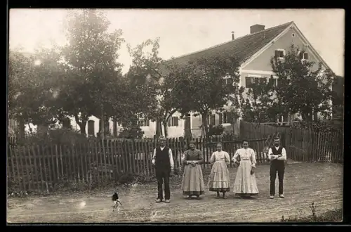 Foto-AK Unterlaichling /Schierling, Haus Fischer mit Garten