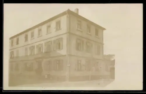 Foto-AK Eltmann, Ansicht der Löwen-Apotheke in der Zinkenstrasse