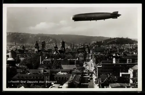 AK Stuttgart, Luftschiff LZ-127 Graf Zeppelin im Fluge über der Stadt