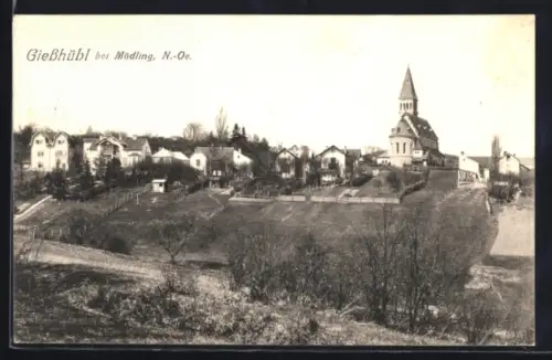 AK Giesshübl bei Mödling, Panorama mit Kirche